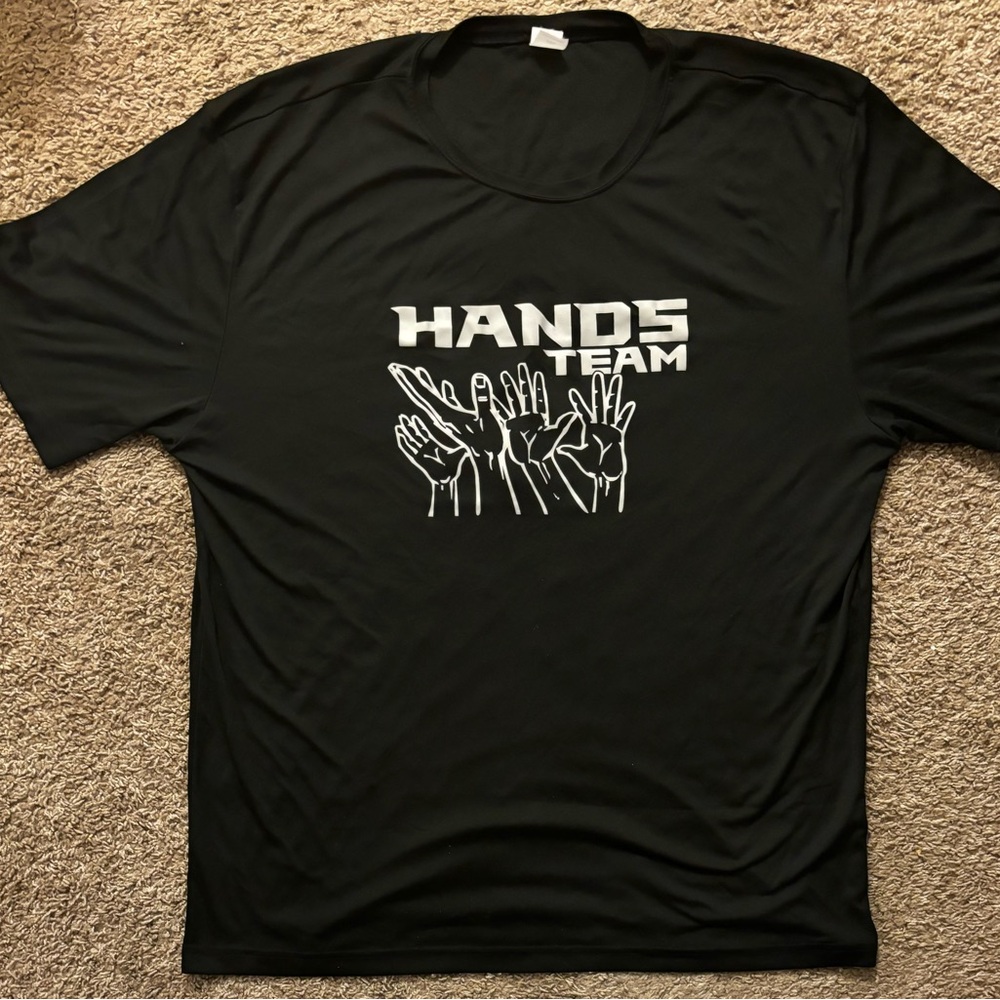 NWOT SportsTek Men 2XL black t-shirt Athletic shirt Representing a team No flaws